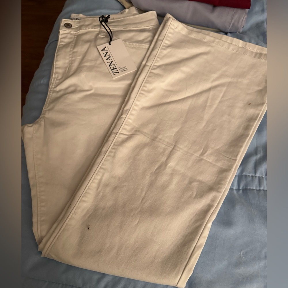 Zenana White Wide Legged Jeans